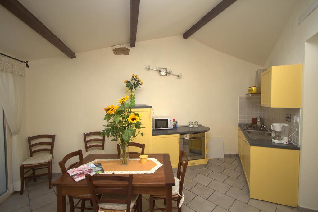Appartamenti Chiarina Dolcedo Room photo